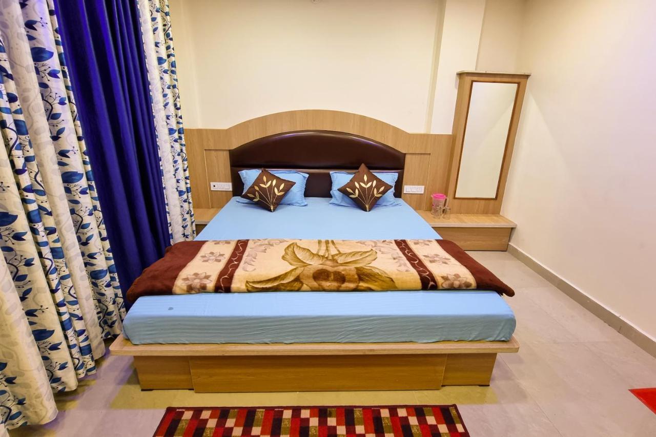 Mohan Home Stay Далхаузи Экстерьер фото
