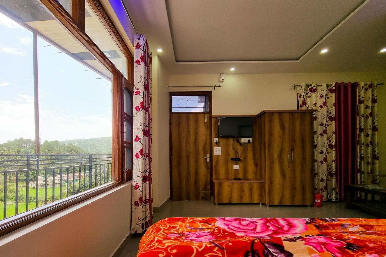 Mohan Home Stay Далхаузи Экстерьер фото
