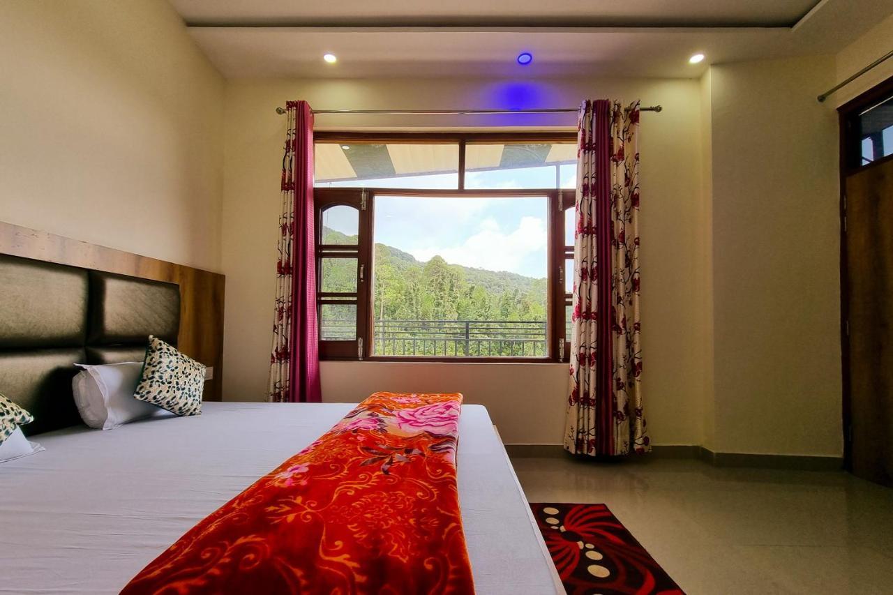 Mohan Home Stay Далхаузи Экстерьер фото